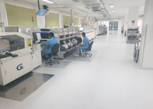 Electrostatic charge control floor ESD conduct