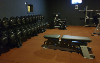 Gymnasium tiles 100x100cm red rubber