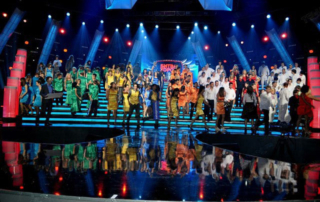 Rainbow Shine Black Reflective Floor for TV Dishes