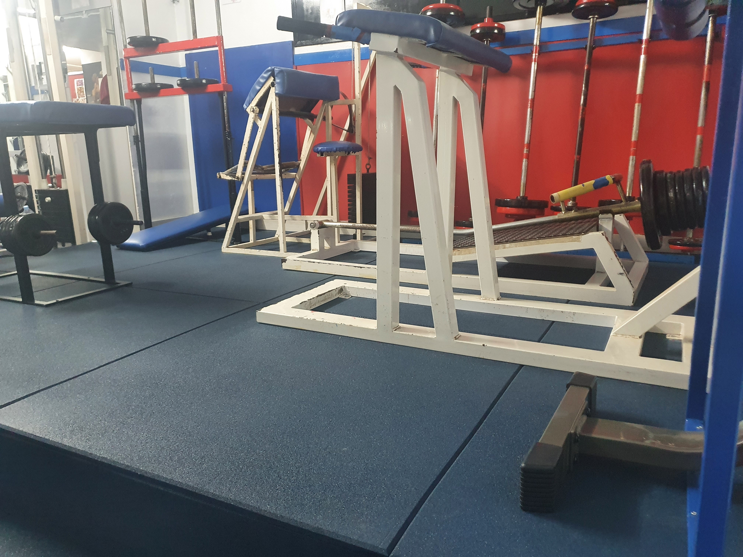 pavimento para centro fitness