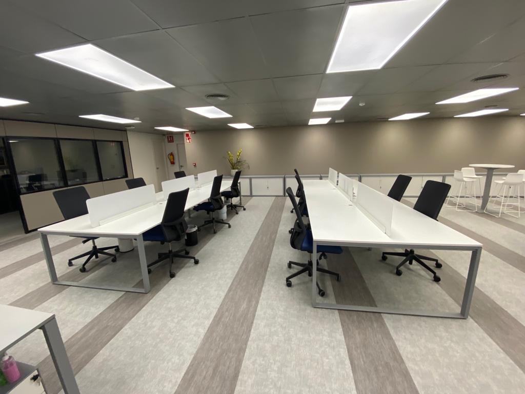 revestimiento resistente en oficinas