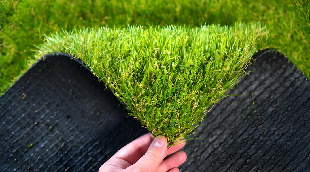soft-artificial-grass-for-gardens-supratrail-deco