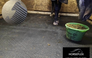 Rubber tile for horse stall